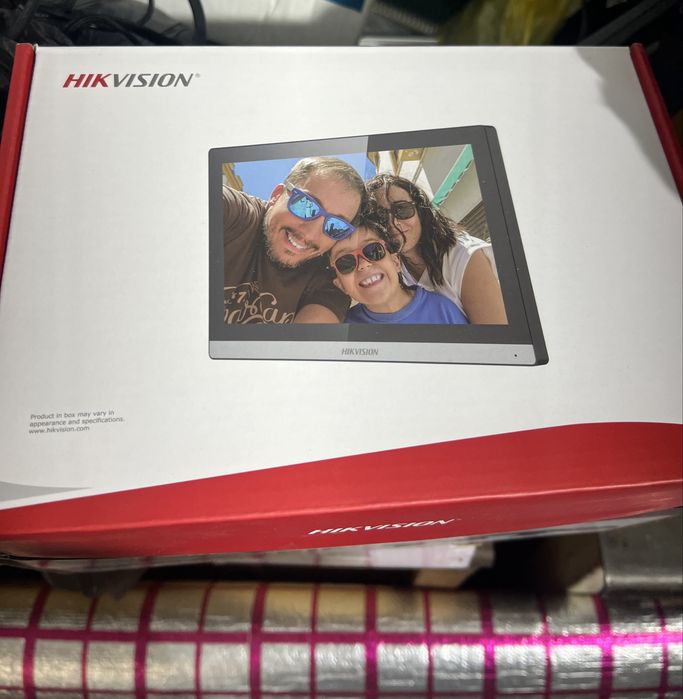 Продам новый монитор домофона с Wi-Fi Hikvision DS-KH6350-WTE1