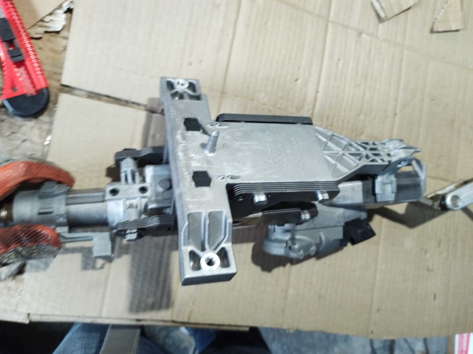 Кормилен Прът Mercedes E class W211 V6 Tmodel 320CDI