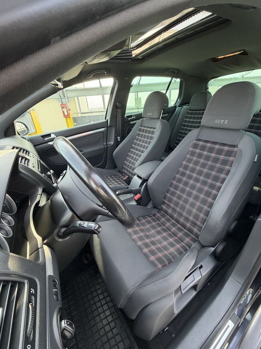 Wolkswafen Golf 5 GTI