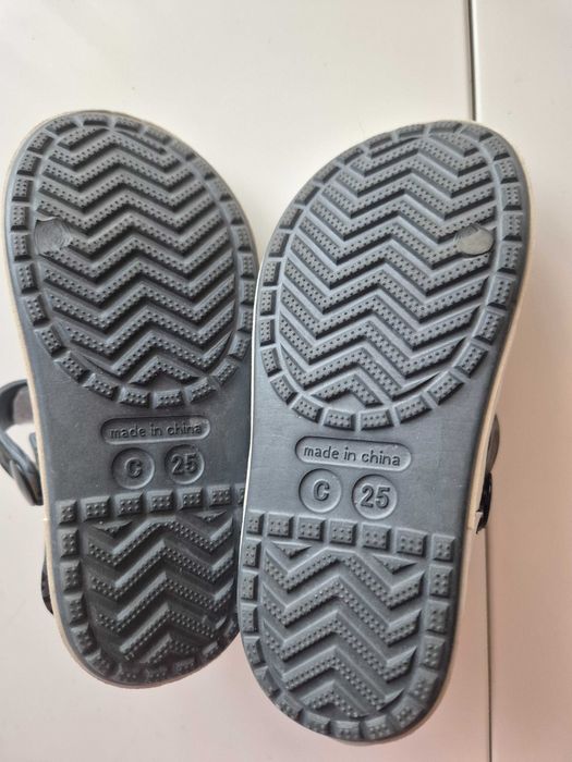 Vand sandale cauciuc, marimea 25