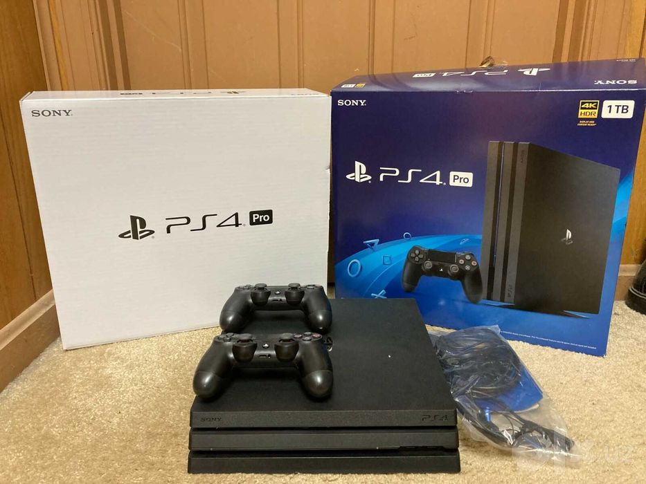 PlayStation 4 Pro 1TB+joysstik+oyinlar