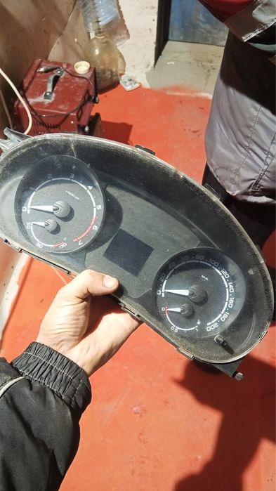 Щиток прибор приора 2