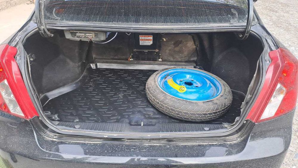 Lacetti optra sotiladi