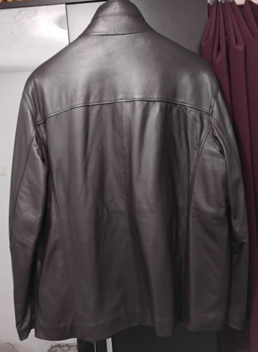 Vând geacă piele naturală bărbați