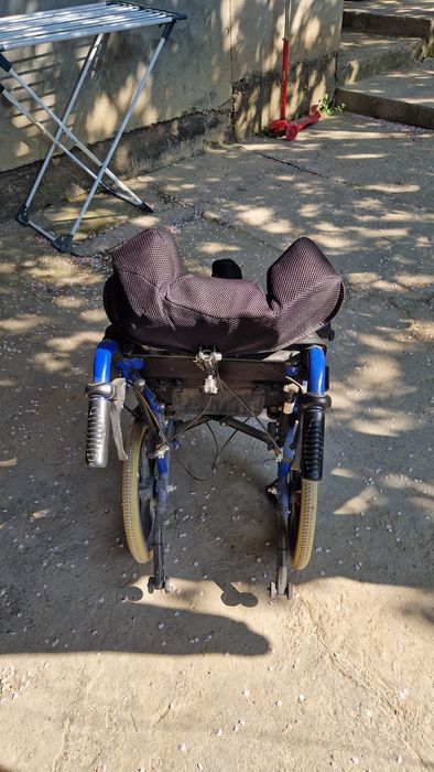 Инвалидский коляска
