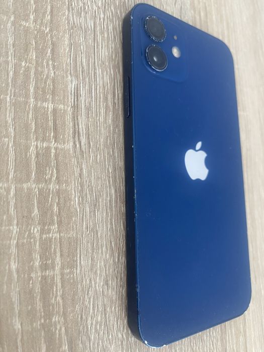 Vand Iphone 12.