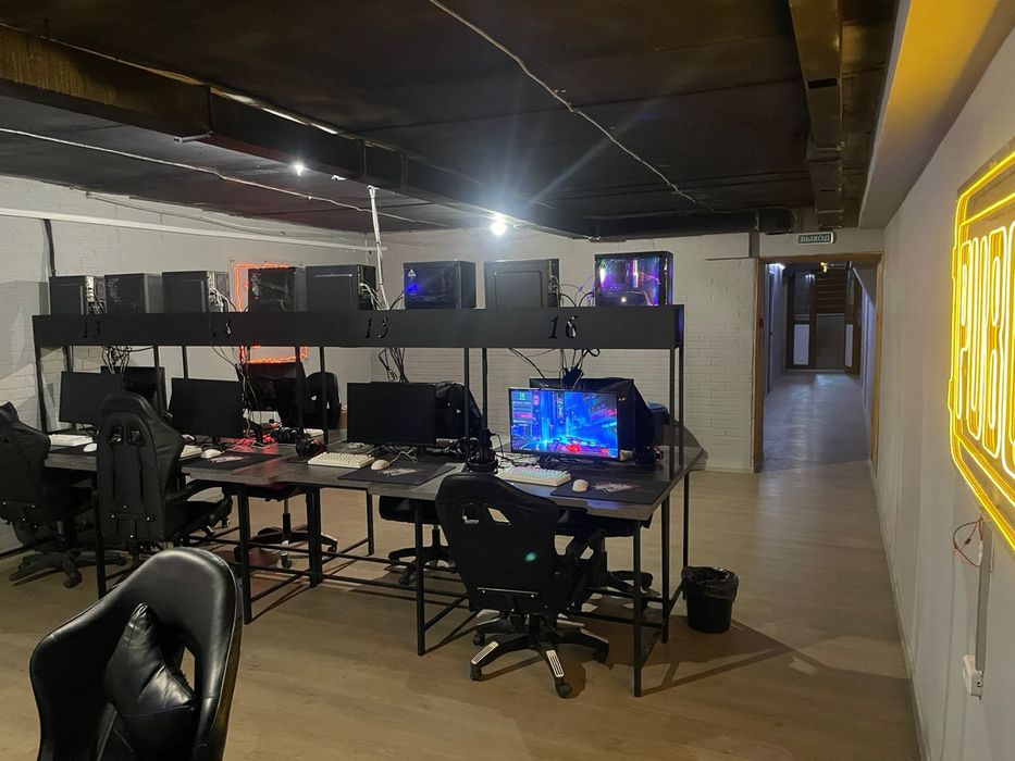 Продается действующий компьютерный клуб