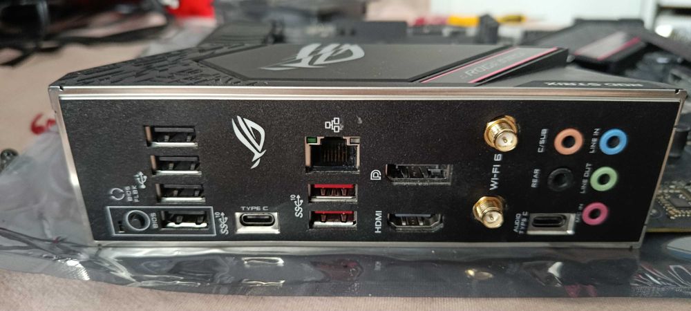 ryzen 9 5950x second hand si noi de vanzare • Anunturi • OLX.ro