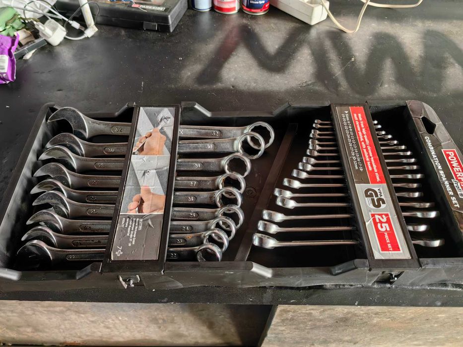 Комплект звездогаични инстументи