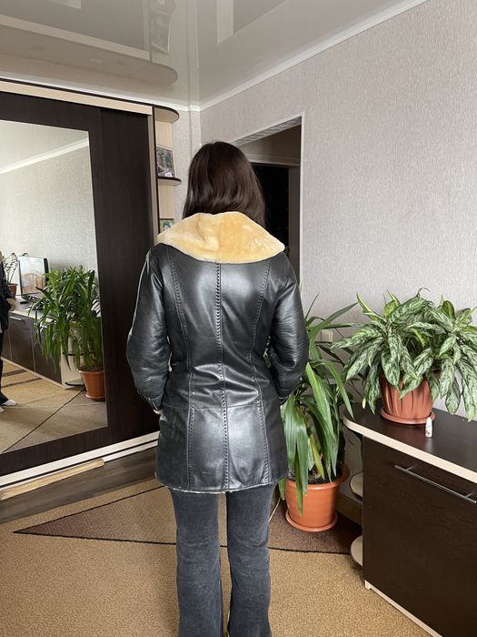 Зимняя дубленка натуралка