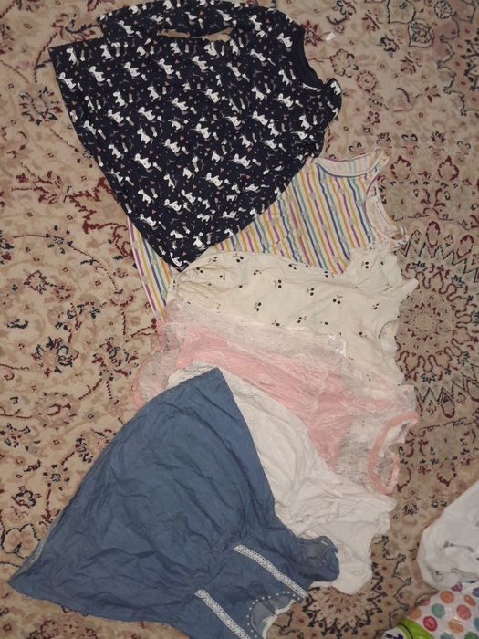 Одежда для девочки 3-4 года