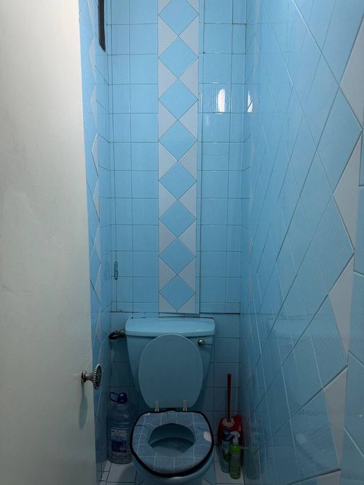 Срочно! Квартира на Дружба народов -Камолон Ош 2*3/7/9 общ пл 90м