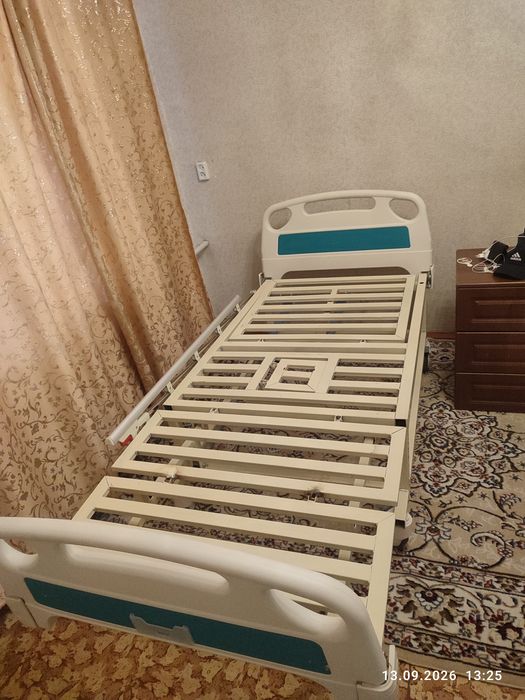 Медицинский кроват
