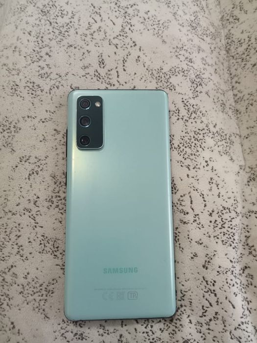 Смартфон Samsung Galaxy S20 FE 128GB Green