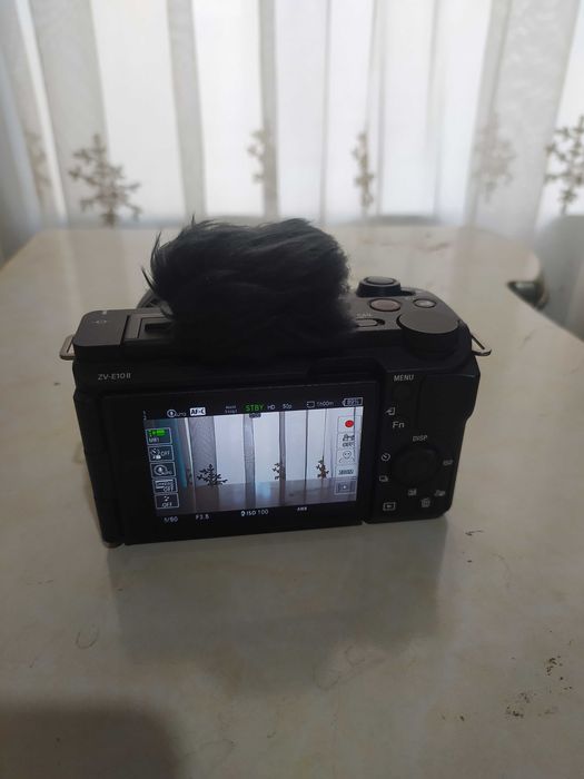 Sony ZV E10 ll kit yangi koropka dokument