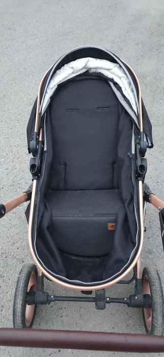 Продам детскую коляску 3 в 1 Teknum