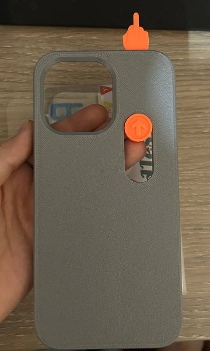 Чехол на iPhone 15 pro max + подарок