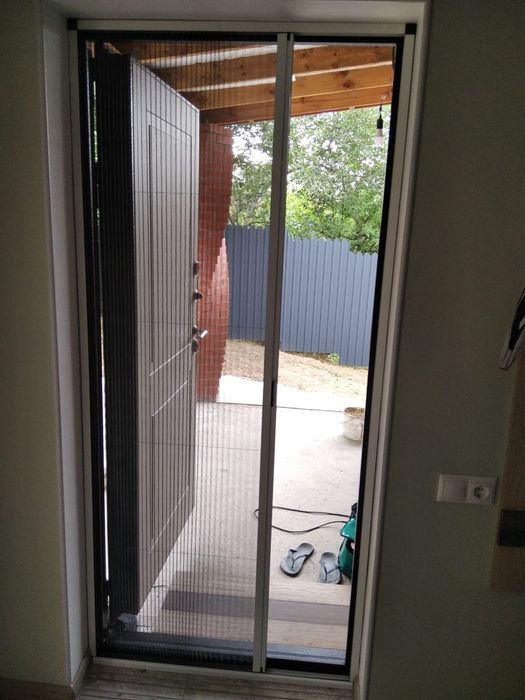 Ремонт окон и дверей. Есик.