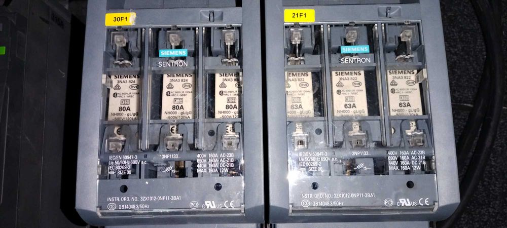 SENTRON, Separator cu siguranțe 3NP1, 3 poli