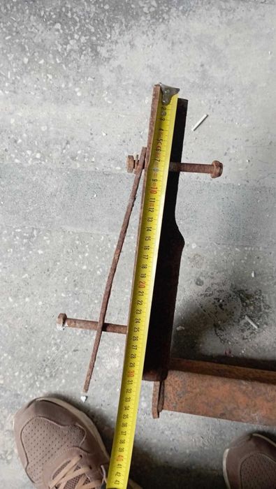 Теглич за Ланчия