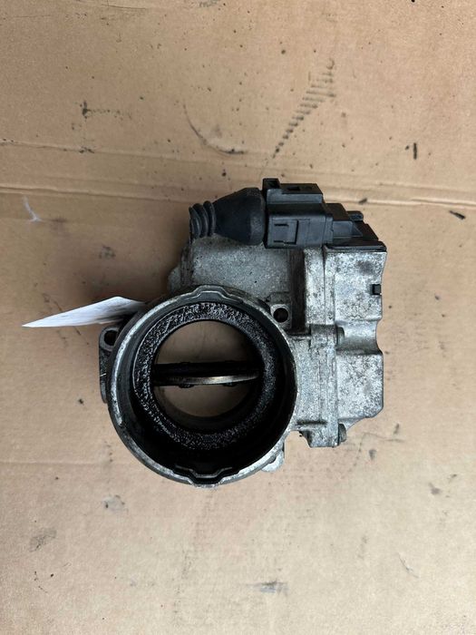 Clapeta acceleratie Audi A4 B7 2.0 TDI, BLB