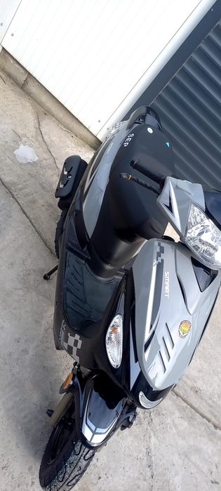Scuter benzina fara permis