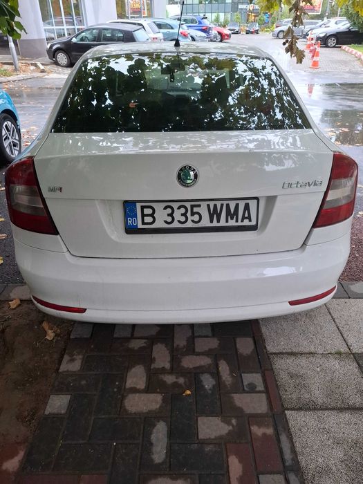 SKODA Octavia 2011 — imagine 2