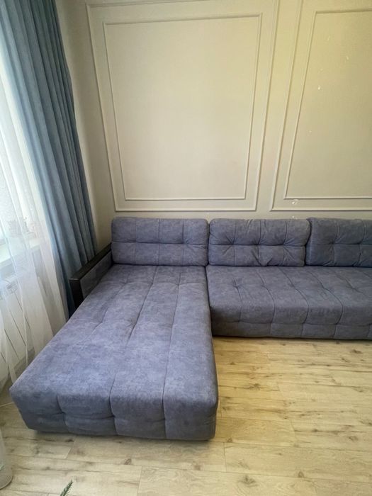 Продам диван 3,2 метра