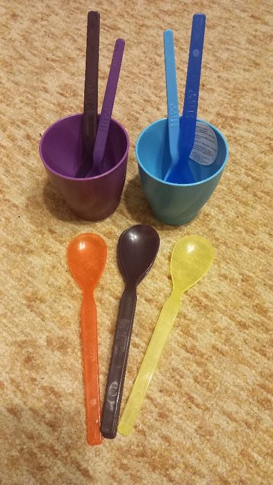 Нови козирка за баня,залъгалки за бебе,розово гумено хипопотамче и др.