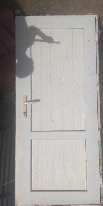 Продается дверь ттт