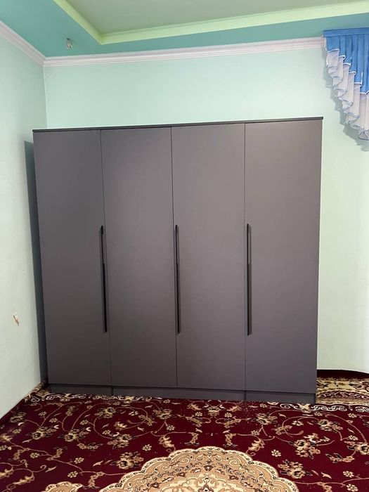 Shkaf sotiladi dastafka ustanovka bepul