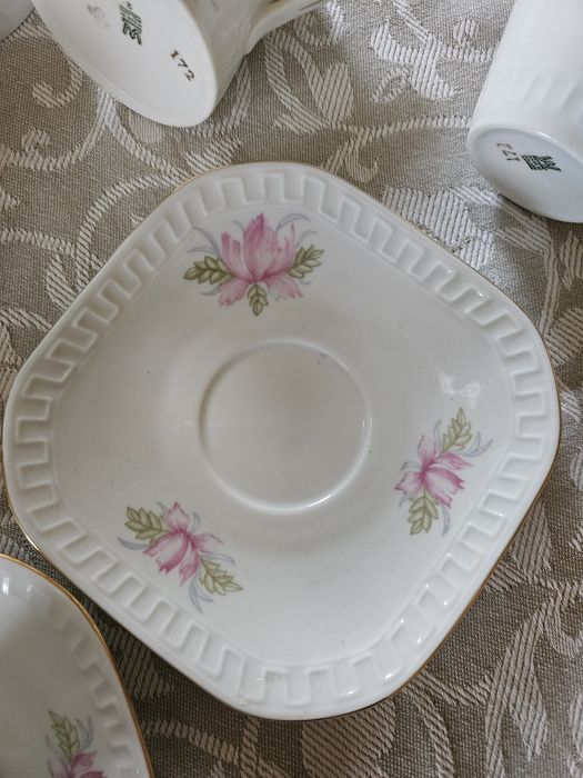 Изящен сервиз за кафе WAWEL