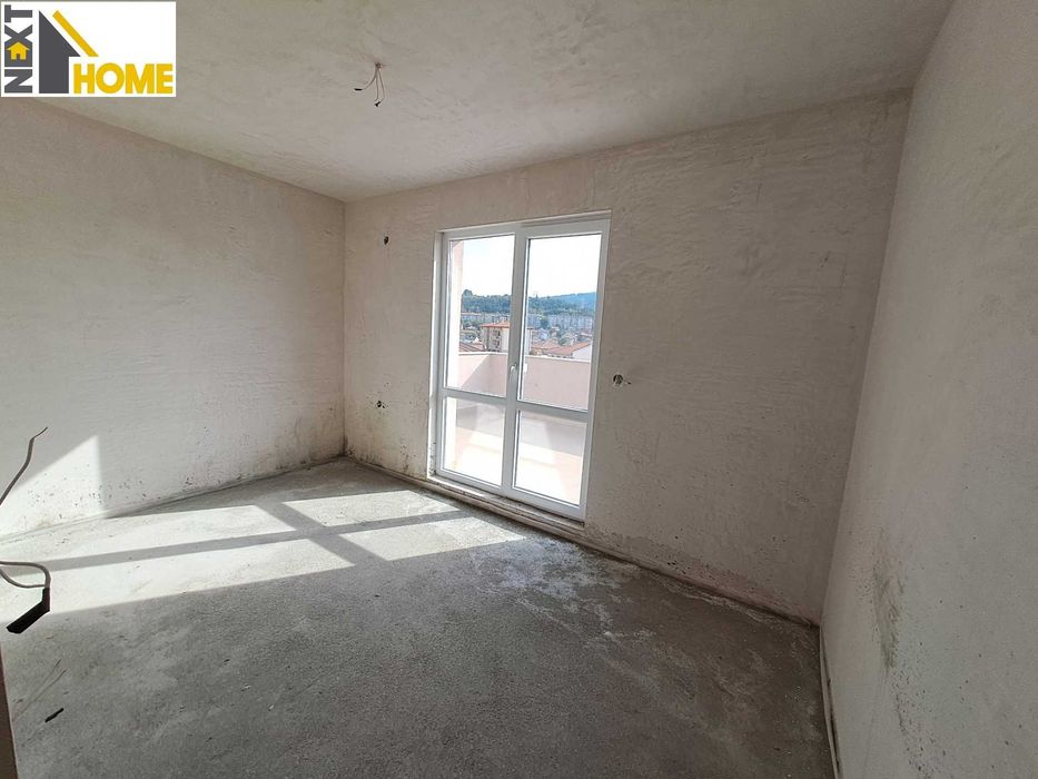 Продава се Тристаен апартамент в Асеновград - 114 кв.м за 850 €/кв.м - Снимка #6