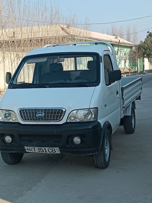 Pultopar mashina sotiladi