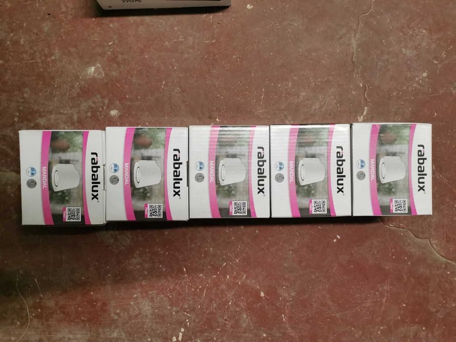 Aplica de exterior Mandal alba