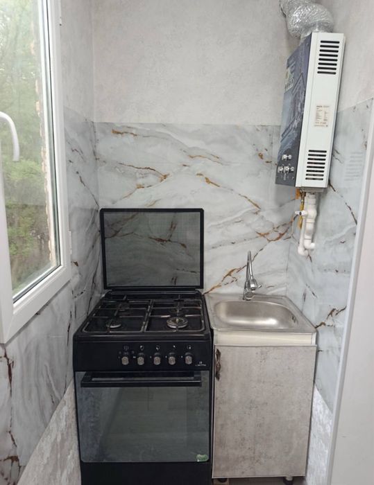 Авиогородок. 1комнатная с ремонтом. Кирпич.