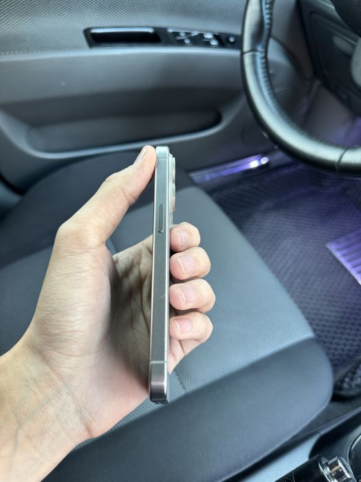 Iphone 15 Pro 256 GB Sim+Esim