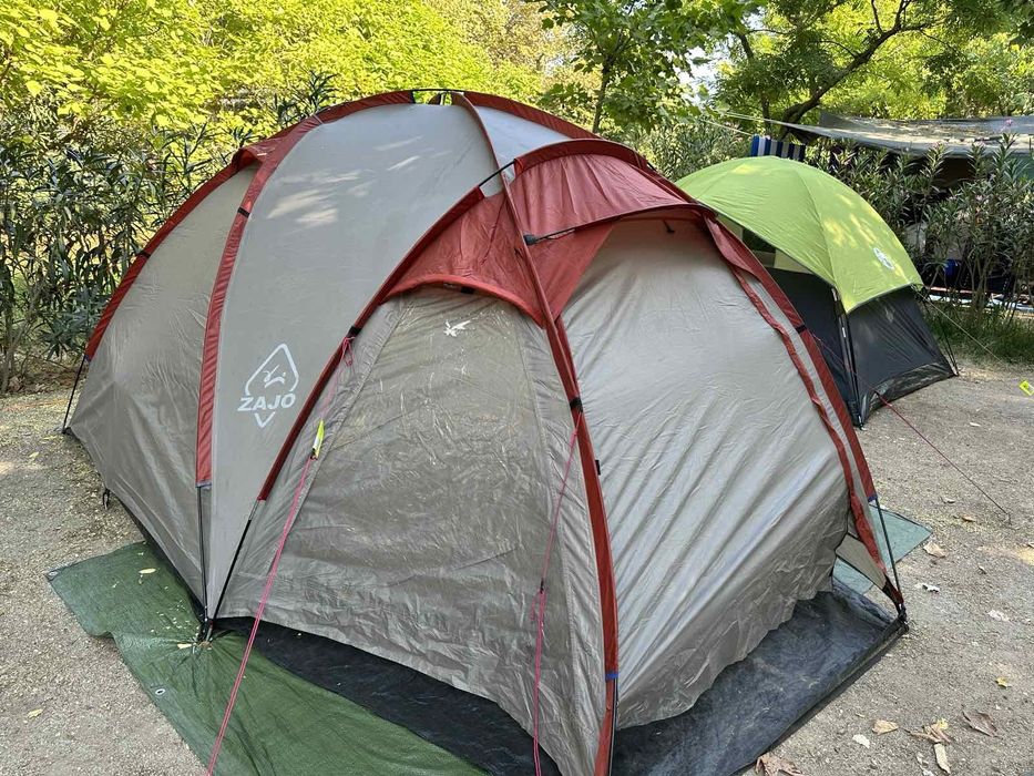 Четириместна палатка Zajo Tornado XT