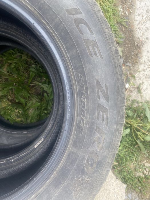 Продам зимнюю резину б/у