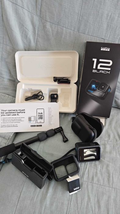Gopro Hero 12 ca noua + accesorii