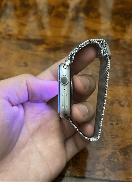 Apple watch 8/45 Starlight