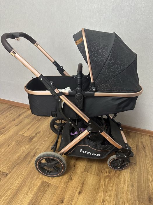 Продам коляску