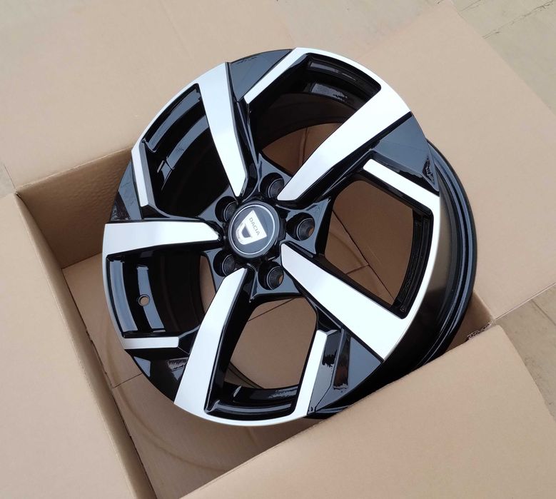 Jante Noi R16 Dacia Duster cu 5 x 114.3 R16