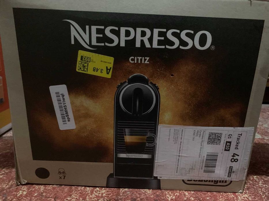Nespresso Citiz Нова Кафемашина с Капсули