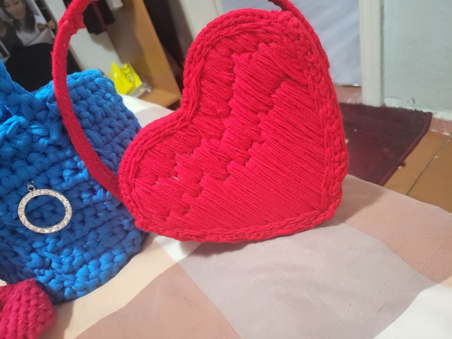 Разные сумочки не дорого