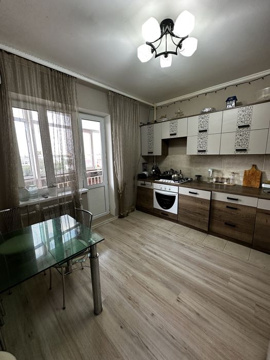 3х комнатная в районе 8 школы