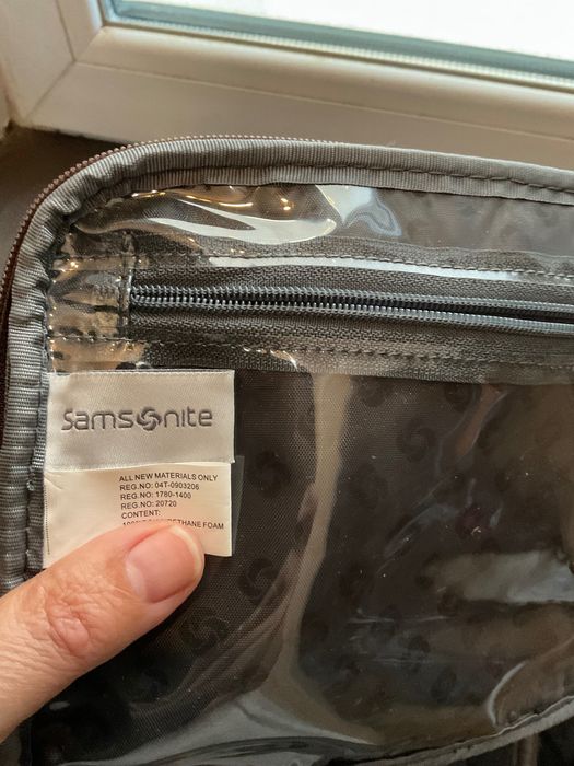 Samsonite несесер за гримове