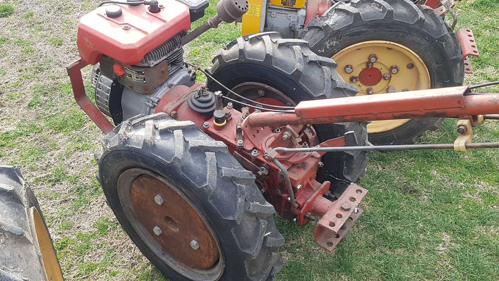 Бензинови Италиянски Мотоблокове 3 броя като нови