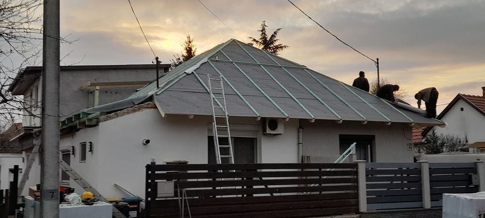 EXECUTAM ACOPERISURI

Reparatii Acoperis,
Montaj orice tip de invelito