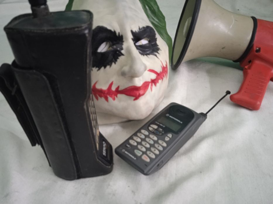 Телефон самый узнаваемый КИРПИЧ кожа чехол  из лихих 90-х и Matarolla